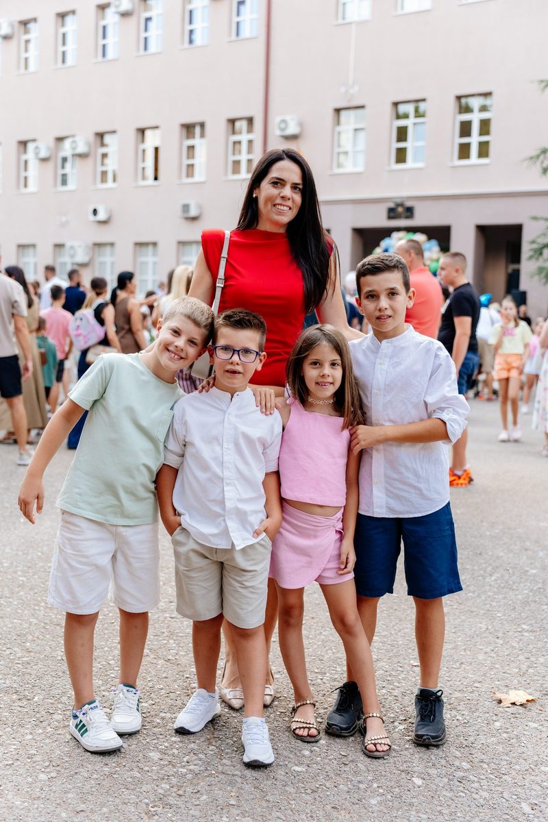 Fotografija 15 od 233